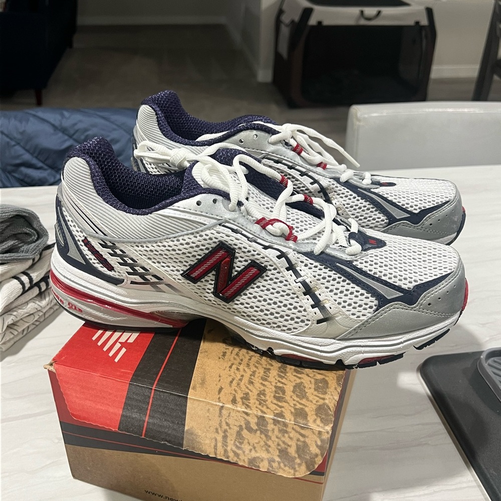 NEVER WORN New Balance 1223 Running Shoe 11.5